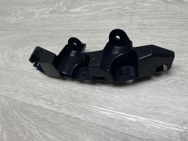 622235405R RENAULT Кронштейн бампера переднего левый купить в Полтава