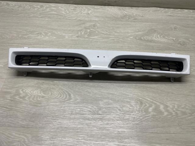 Решетка 6231050C00 NISSAN