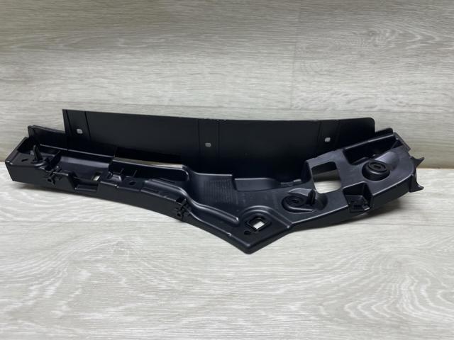 638A93800R RENAULT Кронштейн расширителя переднего крыла левый купить в Украина