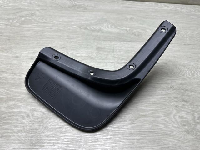 VAG 7N0075111 Брызговики передние, комплект в наличии Хмельницкий