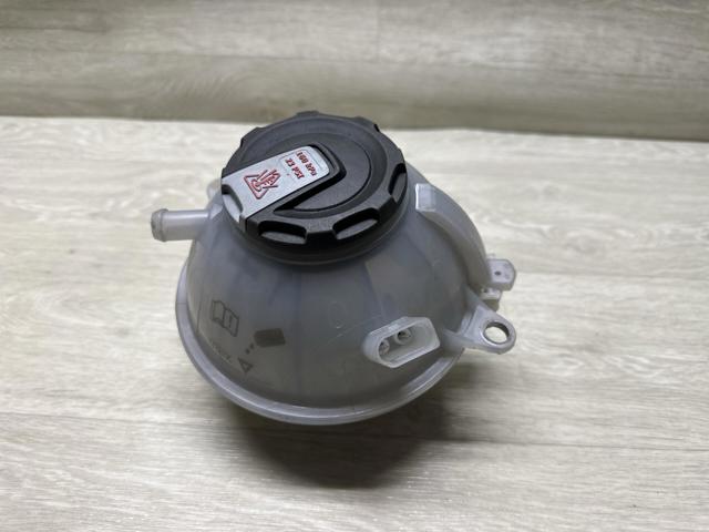 80A121405AQ VAG Бачок системы охлаждения расширительный купить в Кривой Рог