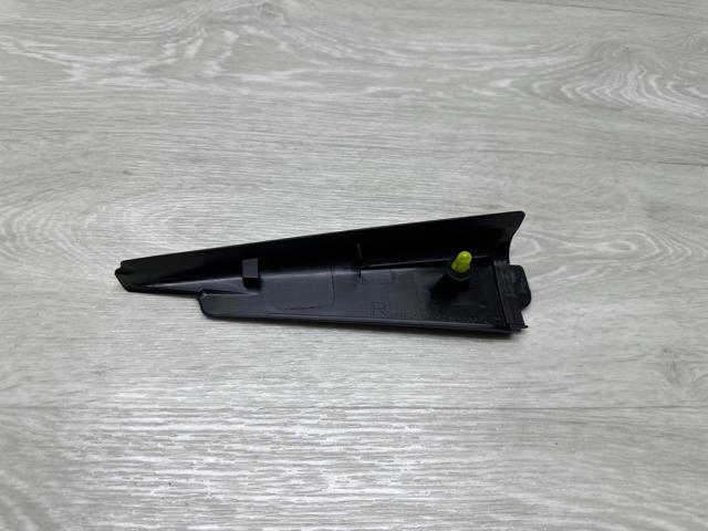 822928H300 NISSAN купить в Кривой Рог