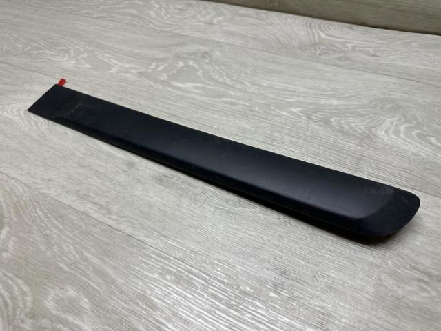 828718H300 NISSAN Молдинг двери задней левой купить в Киев
