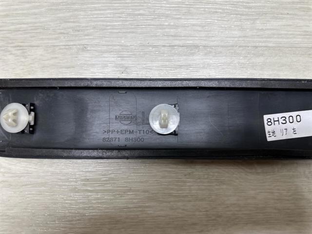 828718H300 NISSAN Молдинг двери задней левой купить в Кривой Рог
