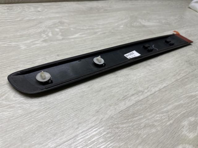 NISSAN 828718H300 Молдинг задней левой двери в наличии Харьков