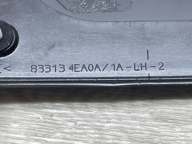 NISSAN 833134EA0A Стекло кузова (багажного отсека) левое в наличии Винница