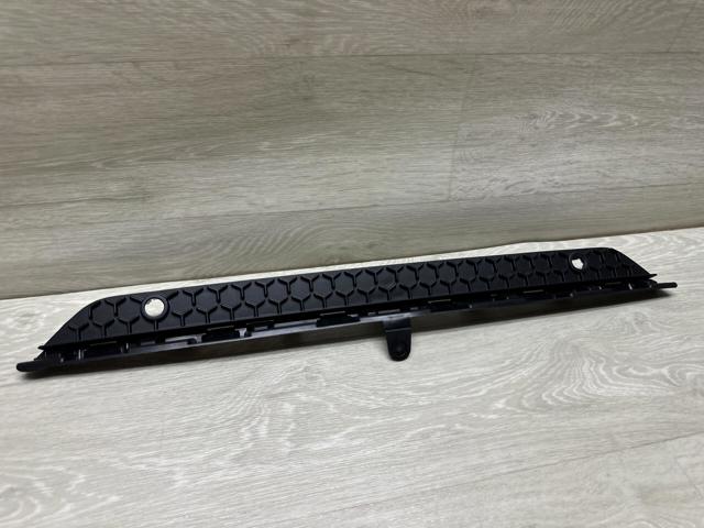 850709909R RENAULT Накладка бампера заднего купить в Николаев
