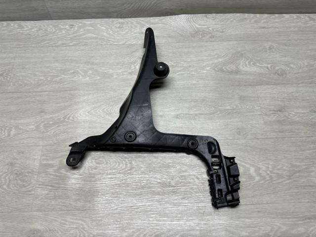 8P4807377A VAG Кронштейн бампера заднего левый купить в Киев