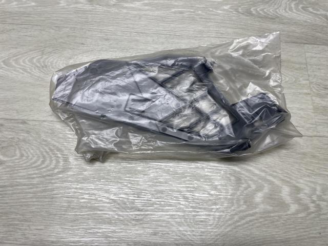 A1778851700 MERCEDES Кронштейн бампера переднего левый купить в Украина