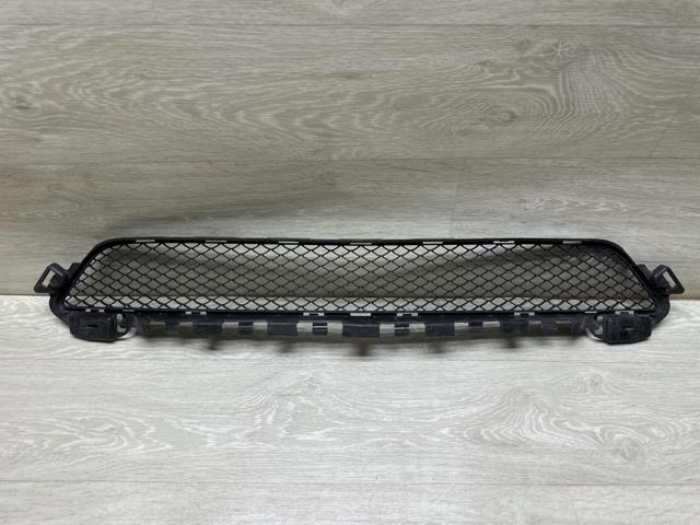 A2058850423 MERCEDES Решетка бампера переднего центральная купить в Одесса