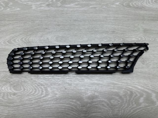 Облицовка радиатора A2058881460 MERCEDES