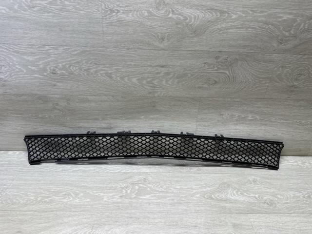 Решетка переднего бампера, центральная A2138850622 MERCEDES