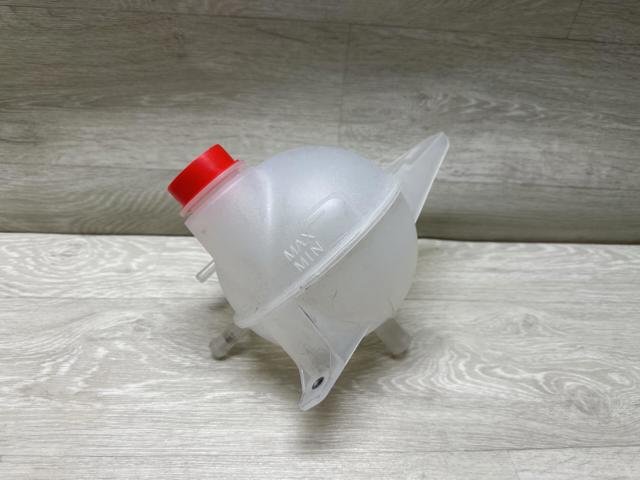 BK218K218AH Бачок системы охлаждения расширительный купить Ровно
