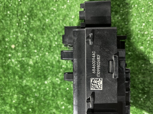 68460094AC CHRYSLER купить в Харьков