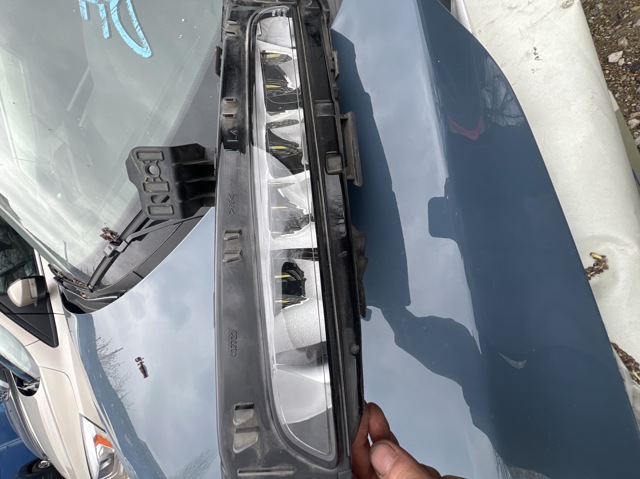 Противотуманка левая 68465141AB CHRYSLER
