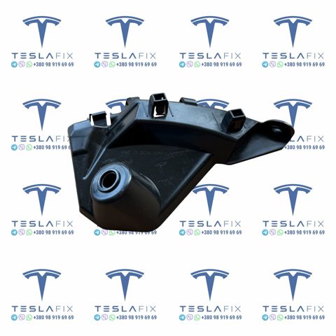 109579400B Tesla Model Кронштейн бампера переднего внешний правый купить в Киев