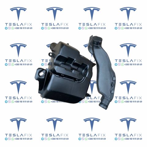 Бачок омывателя стекла 149041200B Tesla Model