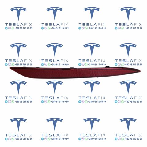 Правый отражатель бампера 600770600D Tesla Model