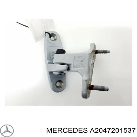 Петля двери передней левой A2047201537 MERCEDES