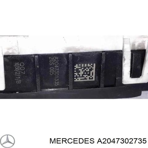 Замок двери задней левой A2047302735 MERCEDES