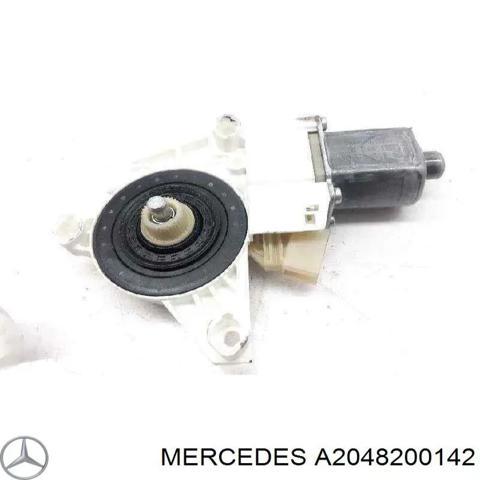 Мотор стеклоподъемника двери передней, левой A2048200142 MERCEDES