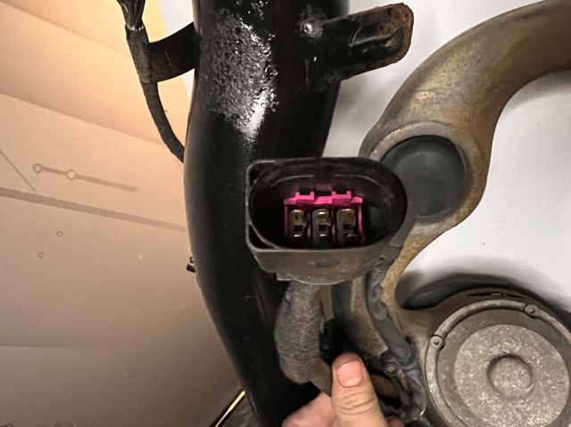 71606797519 BMW купить в Ирпень