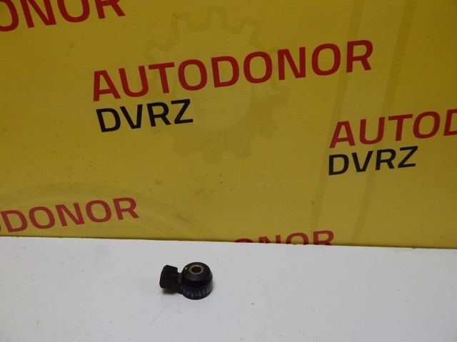 Датчик детонации Nissan Almera 1