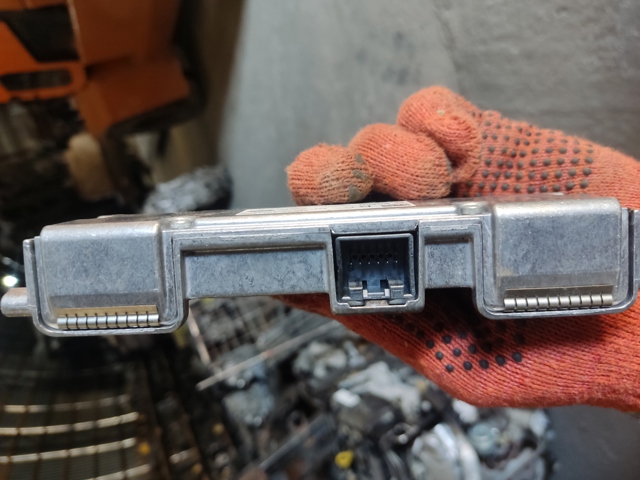 LAND ROVER HK7219H406 в наличии Винница