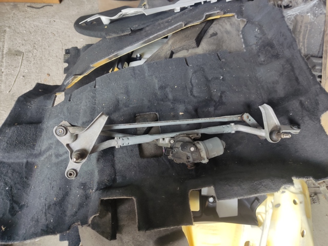 Трапеция щеток лобового стекла LR058845 LAND ROVER