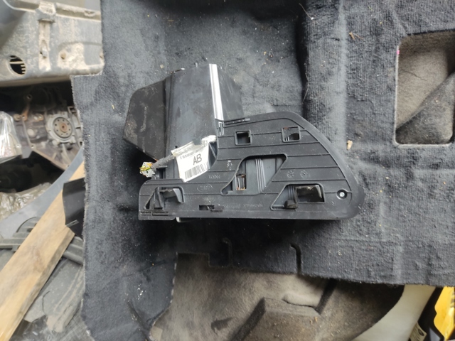 LAND ROVER LR060724 в наличии Полтава