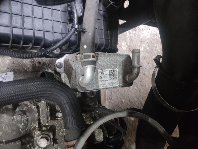 Радиатор охлаждения, АКПП LR086283 LAND ROVER