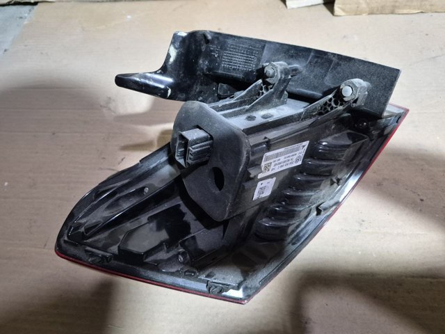 2GA945096C VAG Фонарь задний правый внешний купить в Ирпень