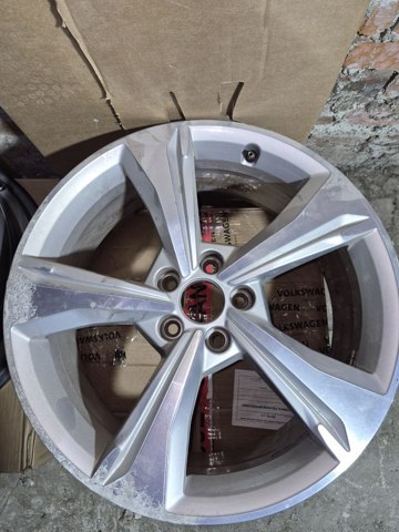 Диски на авто 80A601025E VAG
