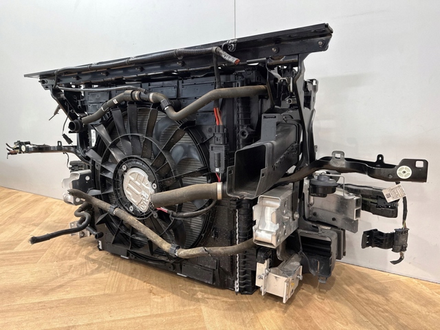 BMW 5A3F245 Радиатор охлаждения двигателя дополнительный в наличии Харьков