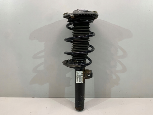 Стойка передняя правая 6791654 BMW