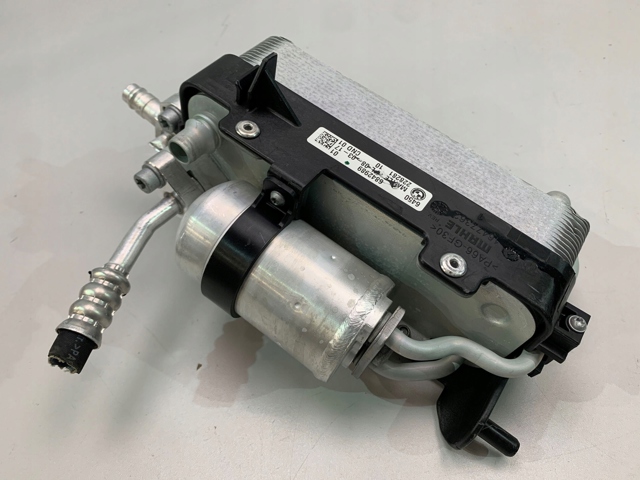 Конденсер 6842989 BMW