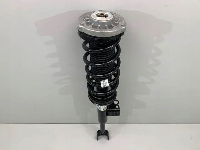 6866593 BMW Амортизатор передний правый купить в Ровно