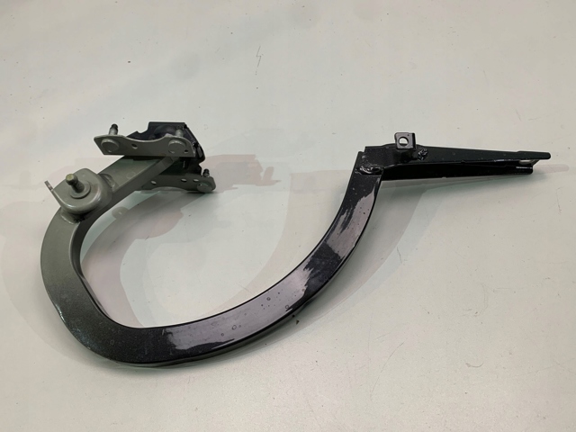 7366397 BMW Петля крышки багажника купить в Запорожье