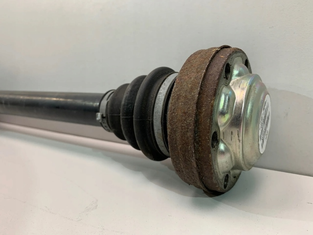 Полуось задняя 7564558 BMW