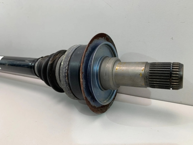Полуось задняя, левая 7566087 BMW