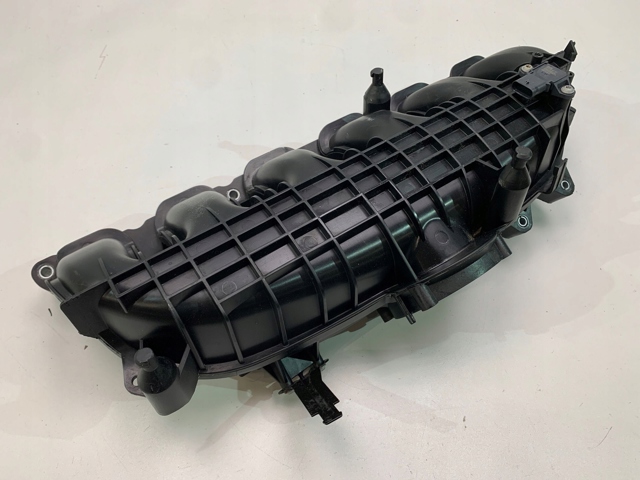 7576911 BMW Впускной коллектор купить в Полтава