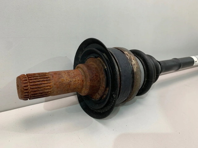 7597681 BMW Полуось задняя левая купить в Тернополь