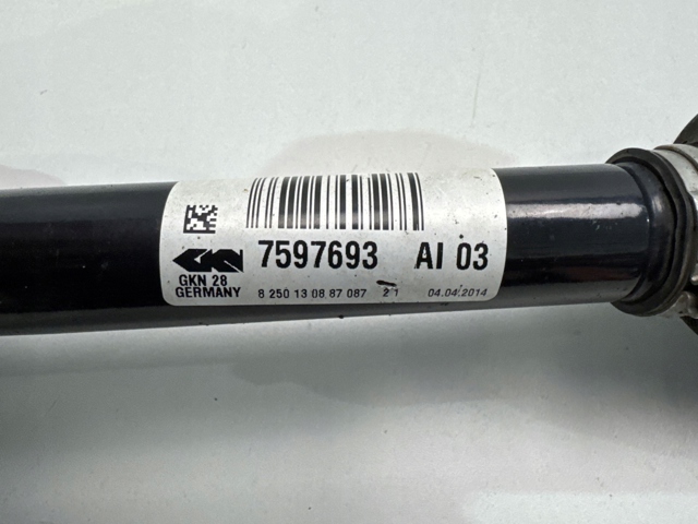 7597693 BMW Полуось (привод) передняя левая купить в Винница