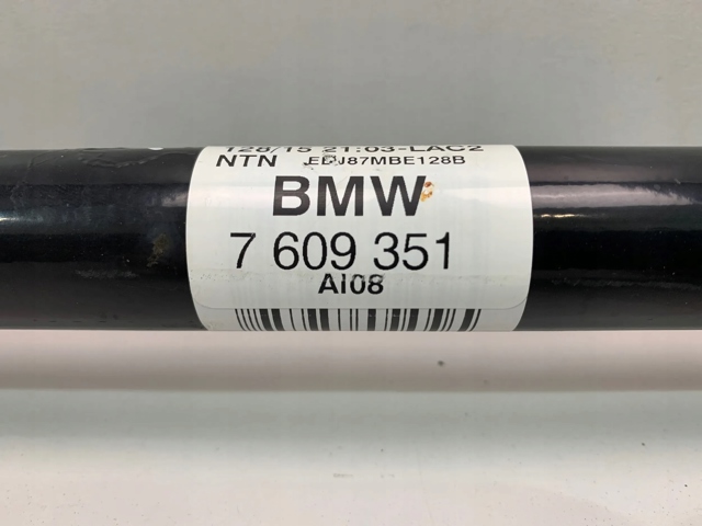 Полуось задняя, левая 7609351 BMW