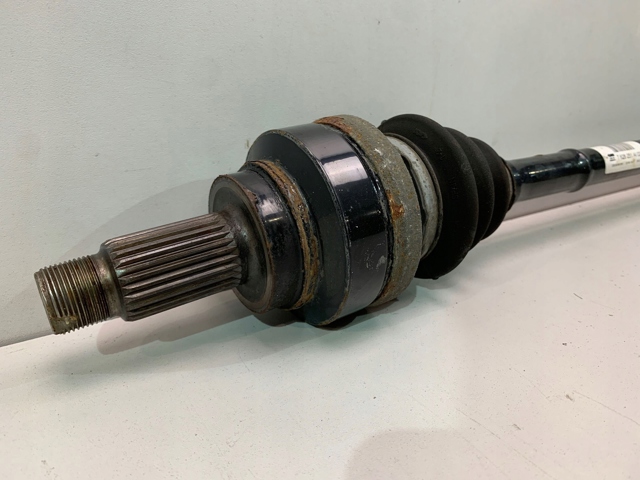 Полуось задняя, левая 7628251 BMW