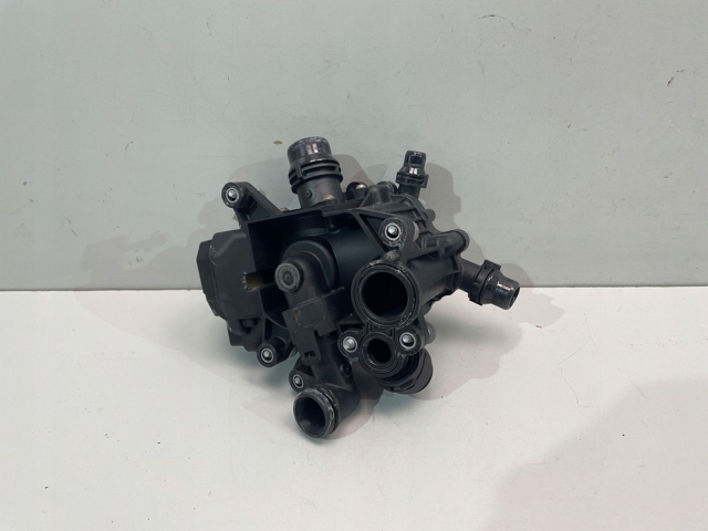 7644811 BMW Корпус термостата купить в Чернигов