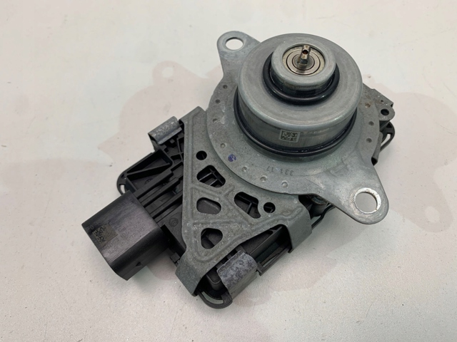 ЭБУ раздаточной коробкой 8485040 BMW