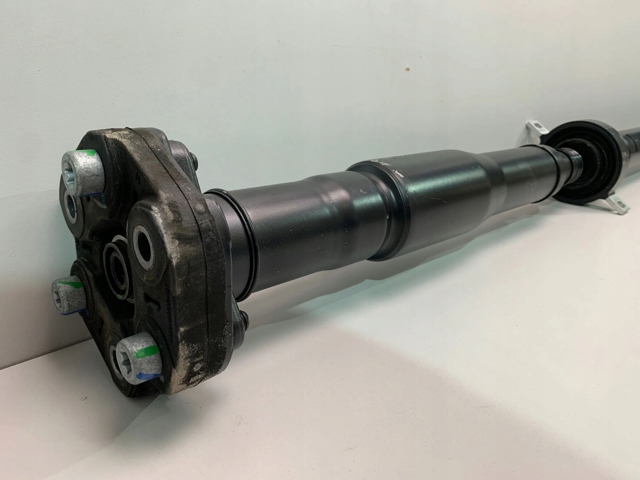 Вал карданный задний 8680320 BMW
