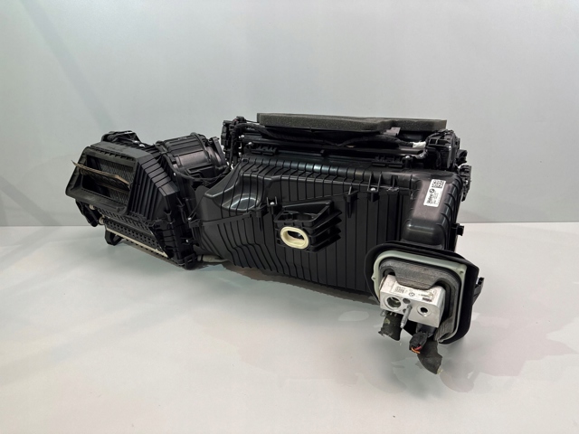 Корпус печки в сборе 9382874 BMW