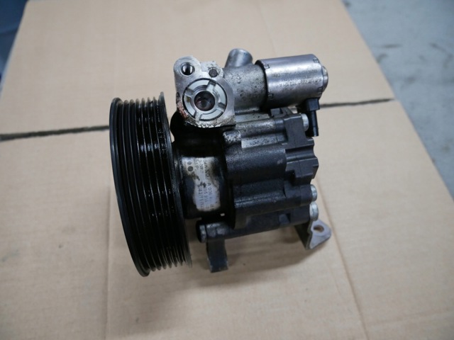 A0064664801 MERCEDES Насос гидроусилителя руля (ГУР) купить в Ровно